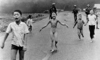 40 anos depois da Guerra do Vietnã, menina da famosa foto conta como Deus mudou sua vida
